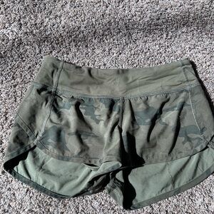 Camo lululemon run shorts